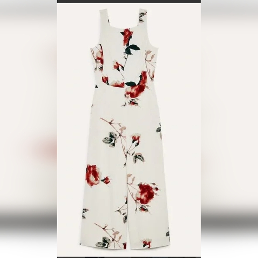 Aritzia Babaton Ecoulement Jumpsuit color Birch/Molten Size 10